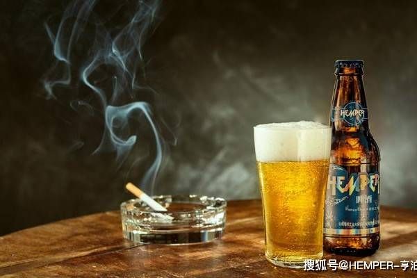 三支香烟一杯酒是什么歌 三杯陈酿一支烟